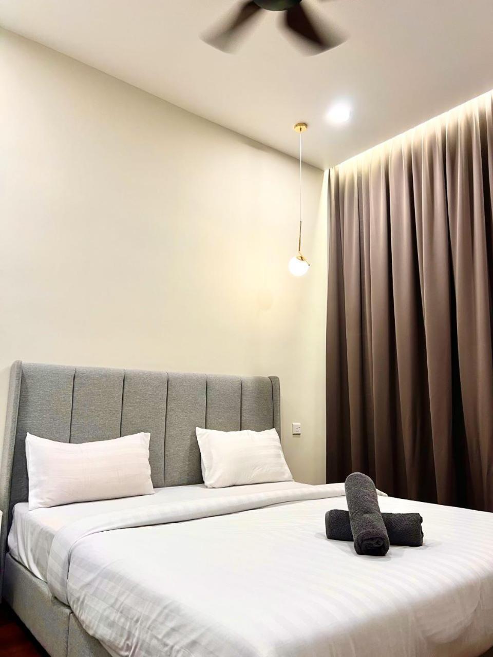 Crown Suites The Manor Klcc Kuala Lumpur City Center Exterior photo