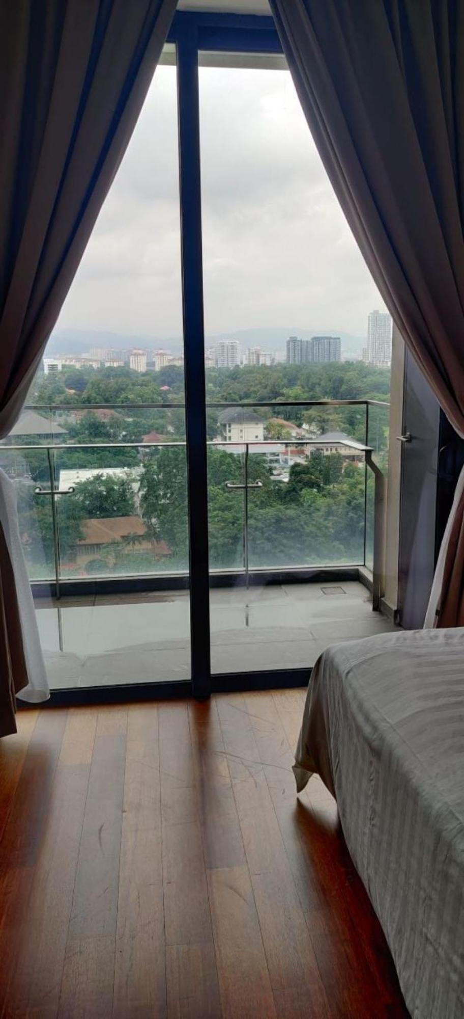 Crown Suites The Manor Klcc Kuala Lumpur City Center Exterior photo
